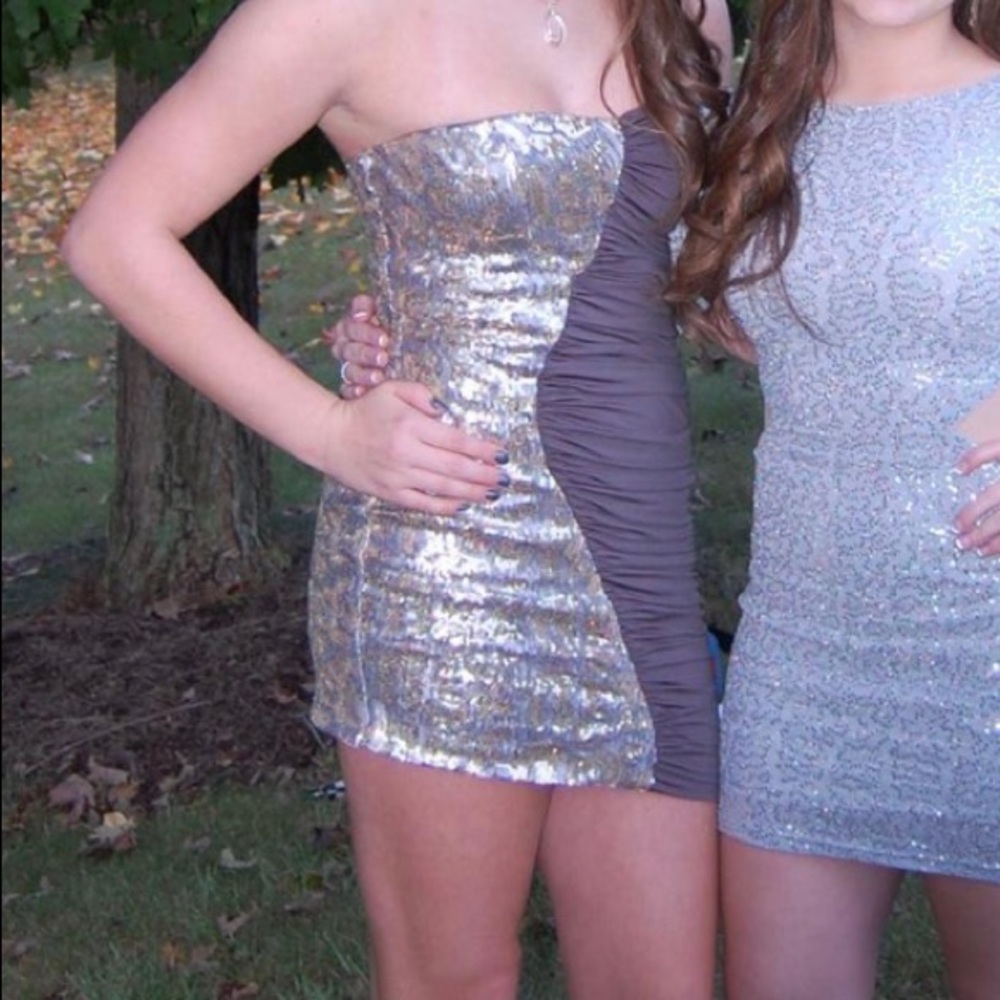 Cocktail/Homecoming dress